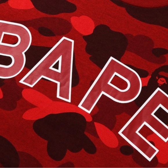 Bape Red Camo SpellOut Graphic Tee New - Picture 2 of 4